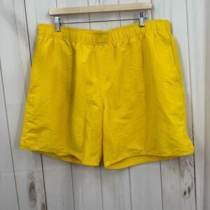 Free Country Men’s XL Yellow Swim Trunks Pool Ocean Beach